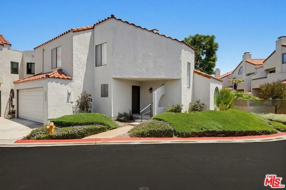 Unit for sale at 4225 Andros Circle, Huntington Beach, CA 92649