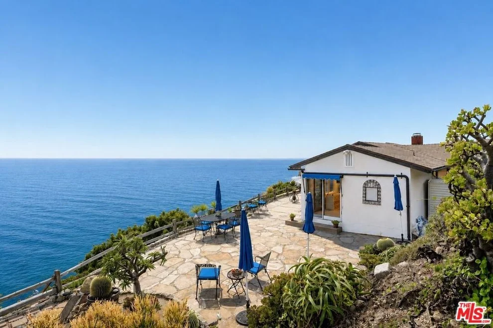 Unit for sale at 20672 Rockpoint Way, Malibu, CA 90265