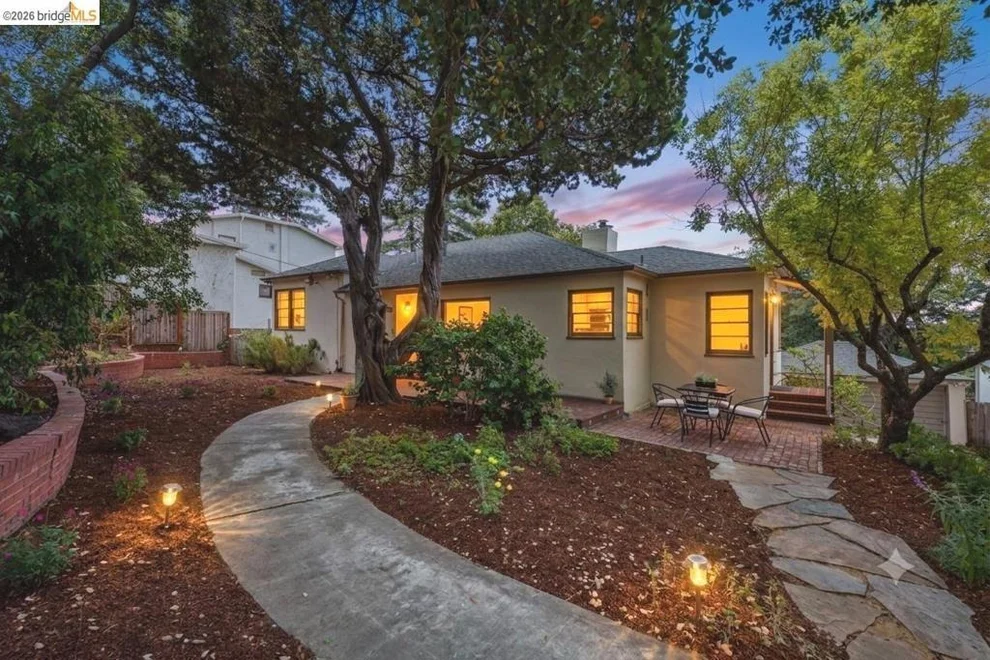 Unit for sale at 3014 Guido ST, Oakland, CA 94602
