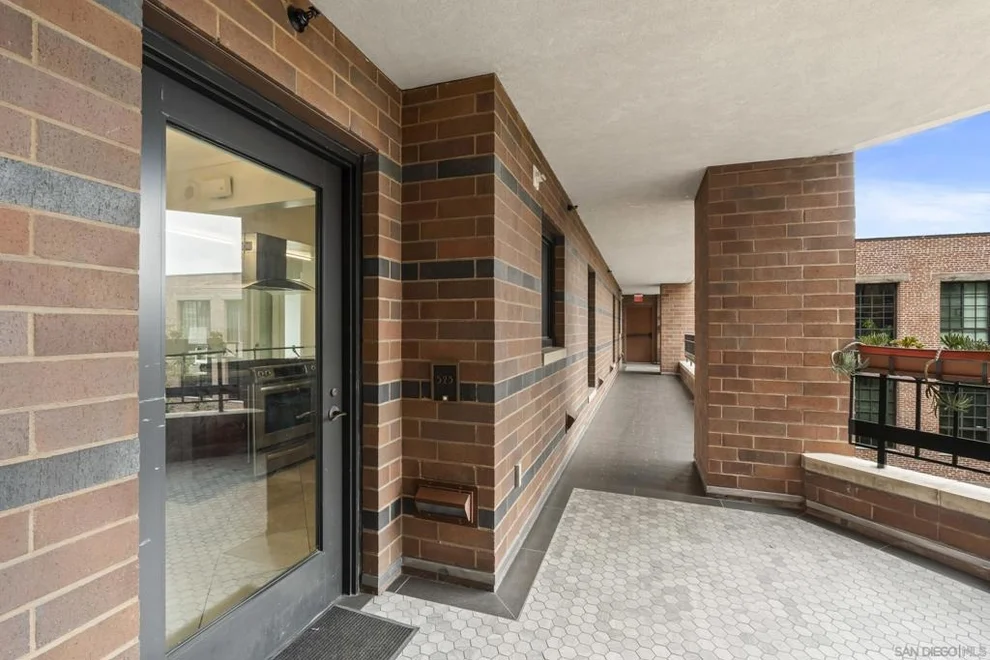 Unit for sale at 500 W Harbor Drive, San Diego, CA 92101