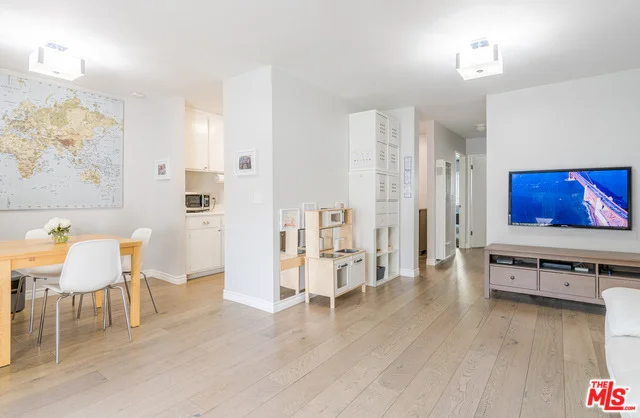 Unit for sale at 4921 INDIAN WOOD Road, Culver City, CA 90230