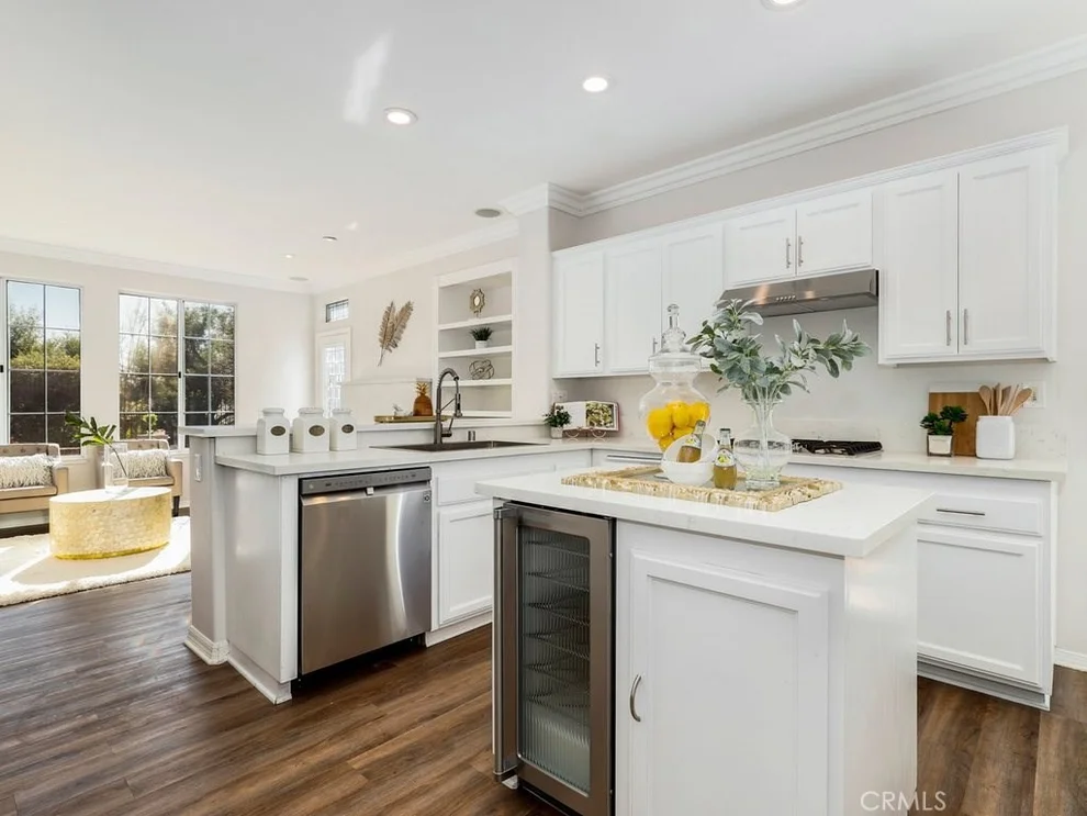 Unit for sale at 2312 Laurelwood Drive, Thousand Oaks, CA 91362