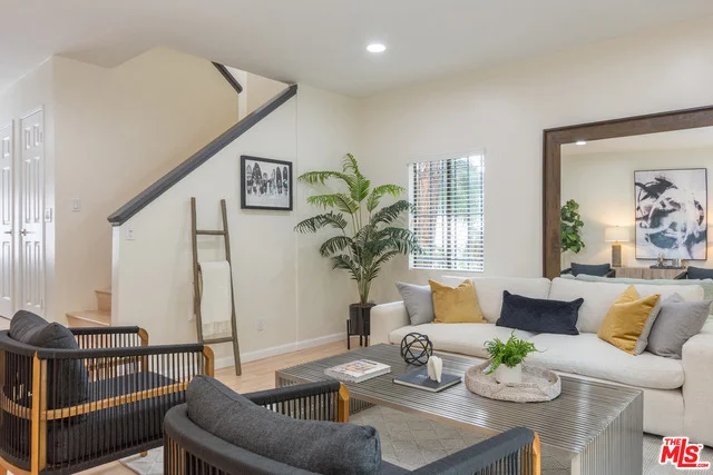 Unit for sale at 12601 MATTESON Avenue, Los Angeles, CA 90066