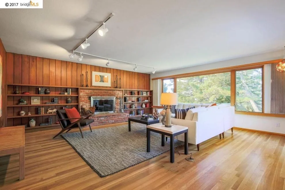 Unit for sale at 1466 Grizzly Peak Blvd, Berkeley, CA 94708