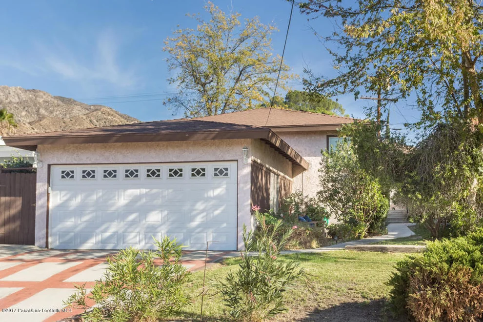 Unit for sale at 10610 Helendale Avenue, Tujunga, CA 91042