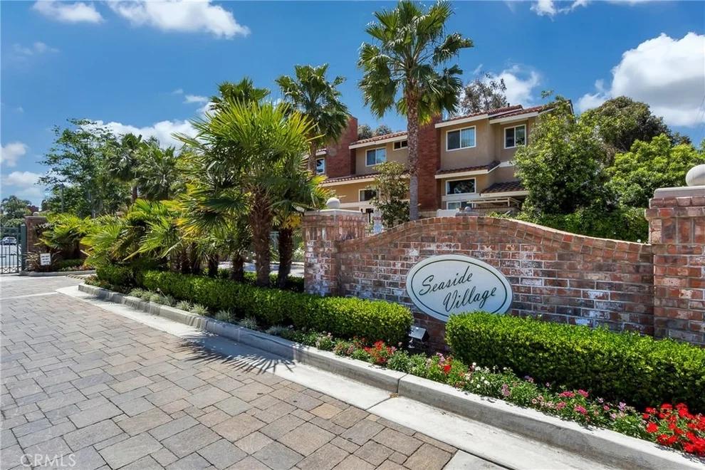 Unit for sale at 7926 Southwind Circle, Huntington Beach, CA 92648