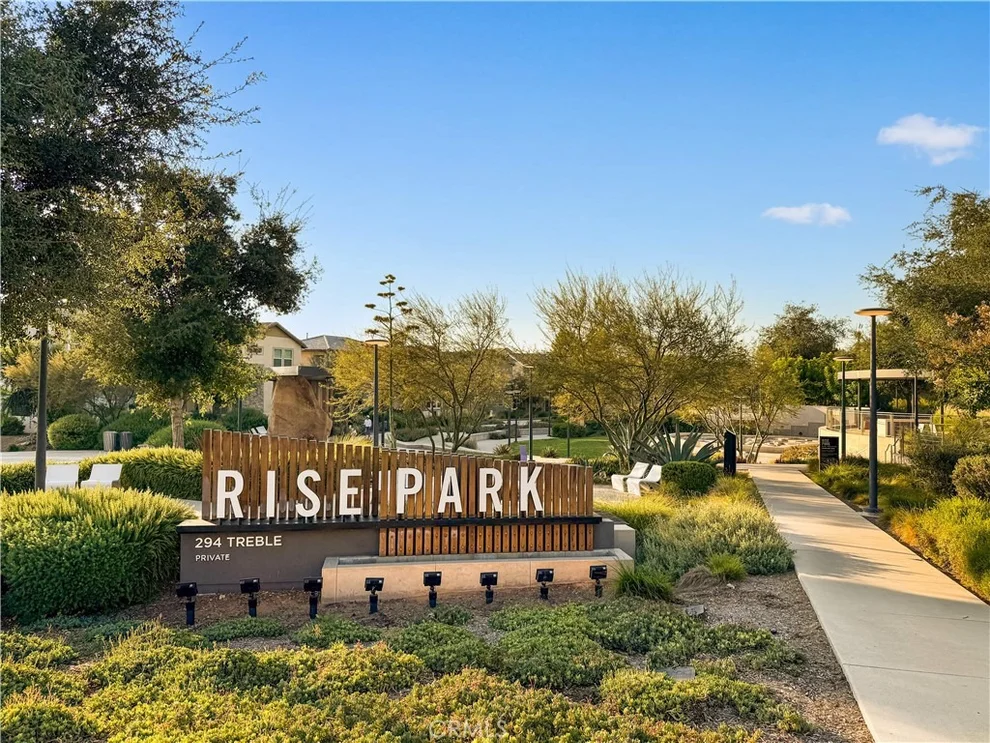 Unit for sale at 187 Sawbuck, Irvine, CA 92618