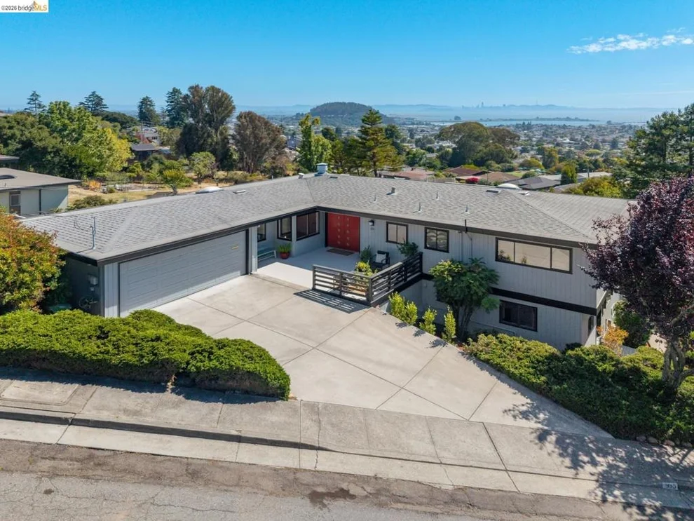 Unit for sale at 955 Galvin Dr, El Cerrito, CA 94530