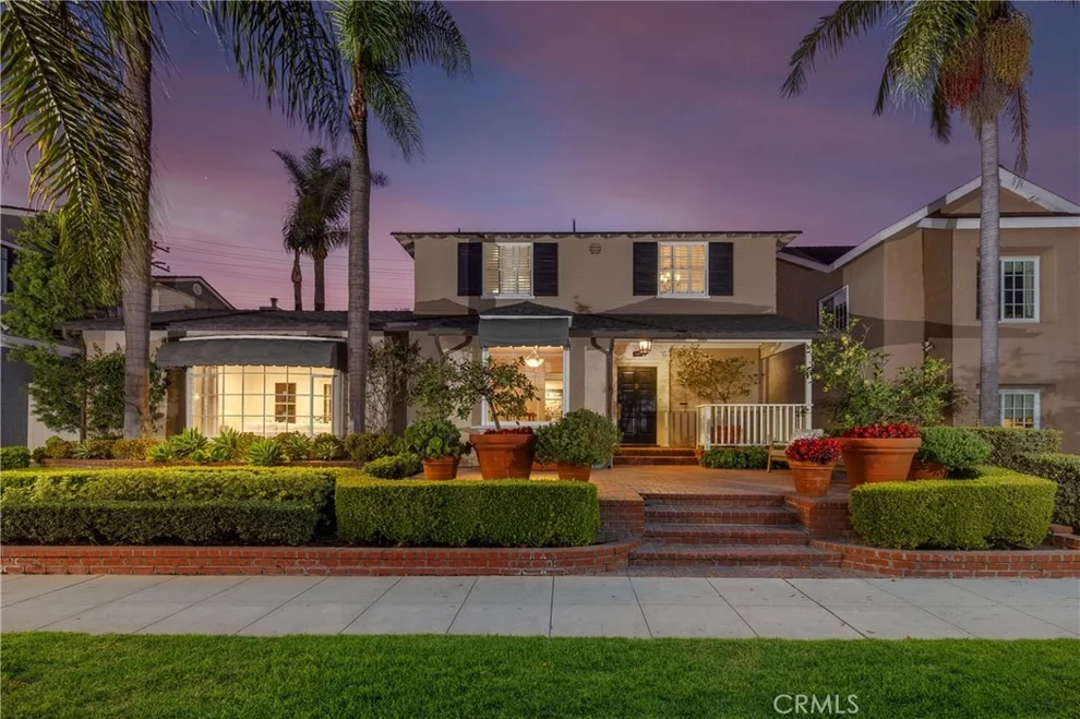 Unit for sale at 241 Bay Shore, Long Beach, CA 90803