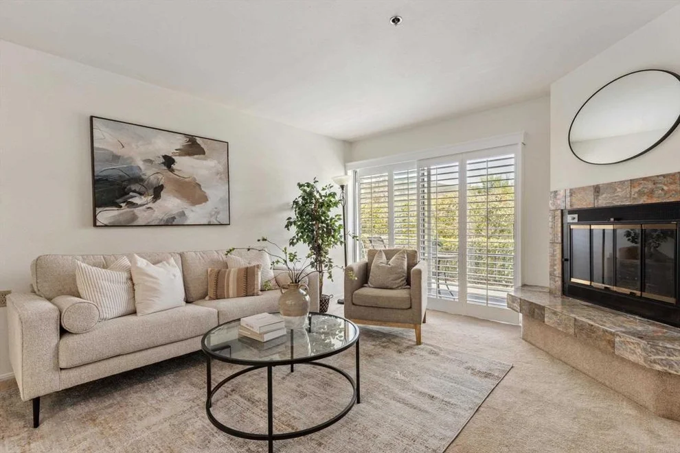 Unit for sale at 1664 Circa Del Lago, San Marcos, CA 92078