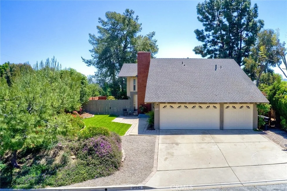 Unit for sale at 31912 Paseo De Elena, San Juan Capistrano, CA 92675