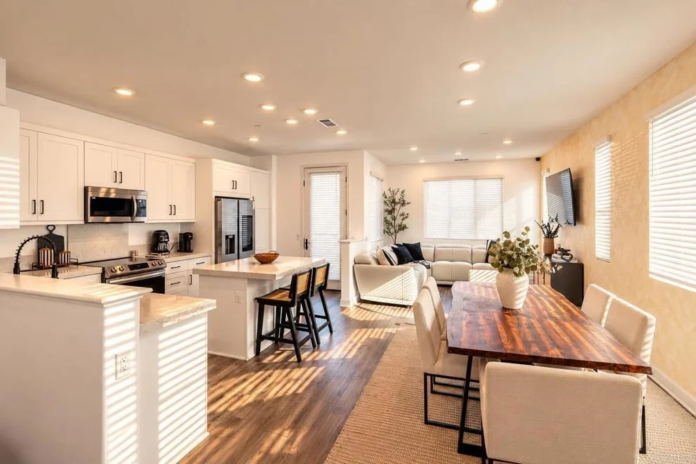 Unit for sale at 812 Makani St, Chula Vista, CA 91911