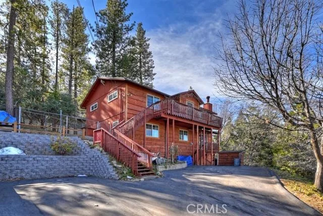 Unit for sale at 27101 Overlook Lane, Lake Arrowhead, CA 92352