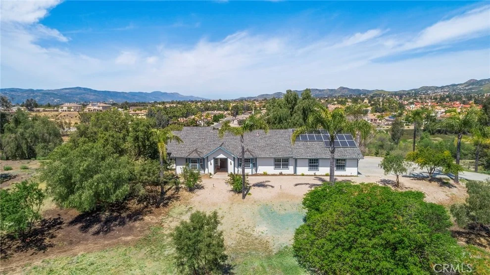 Unit for sale at 40150 Circle Hill Drive, Murrieta, CA 92562