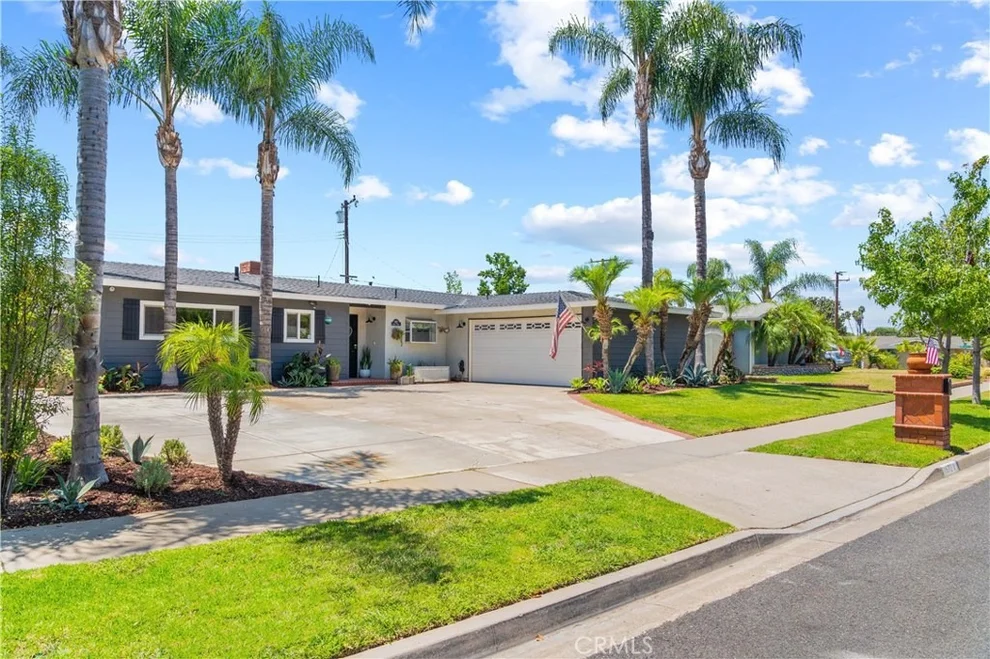 Unit for sale at 1672 Cameo Drive, North Tustin, CA 92705