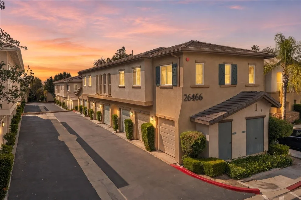 Unit for sale at 26466 Arboretum Way, Murrieta, CA 92563