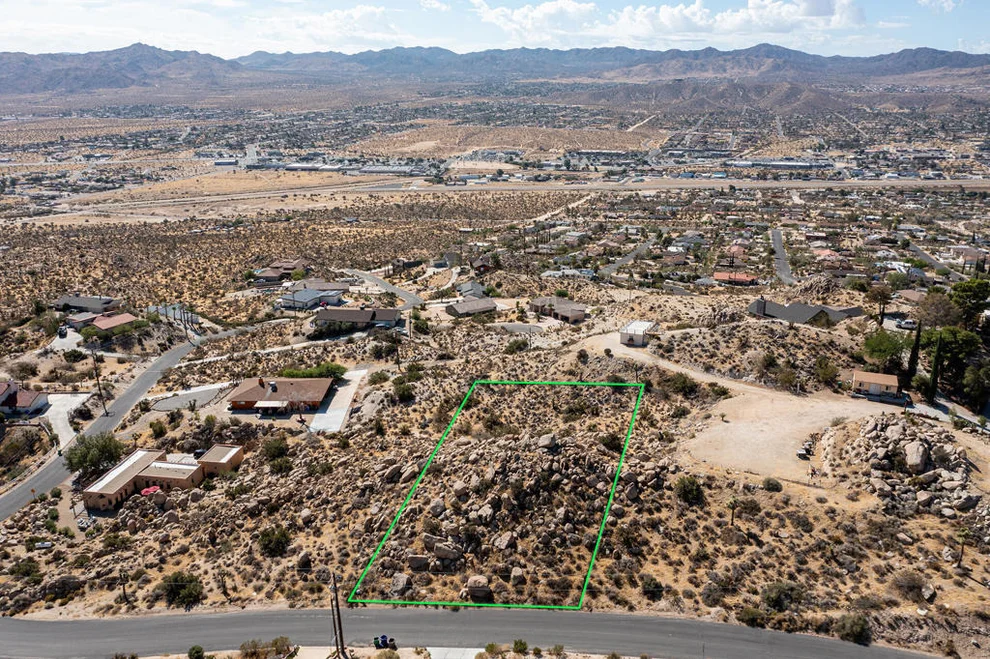 Unit for sale at 204 Bandera Road, Yucca Valley, CA 92284