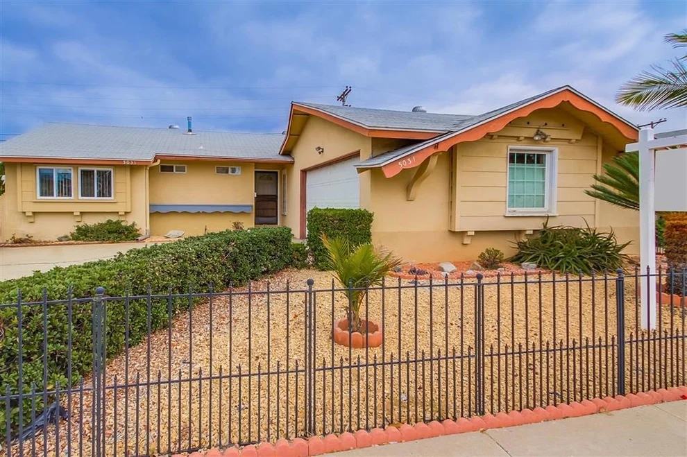 Unit for sale at 5031 Genesee Ave, San Diego, CA 92117