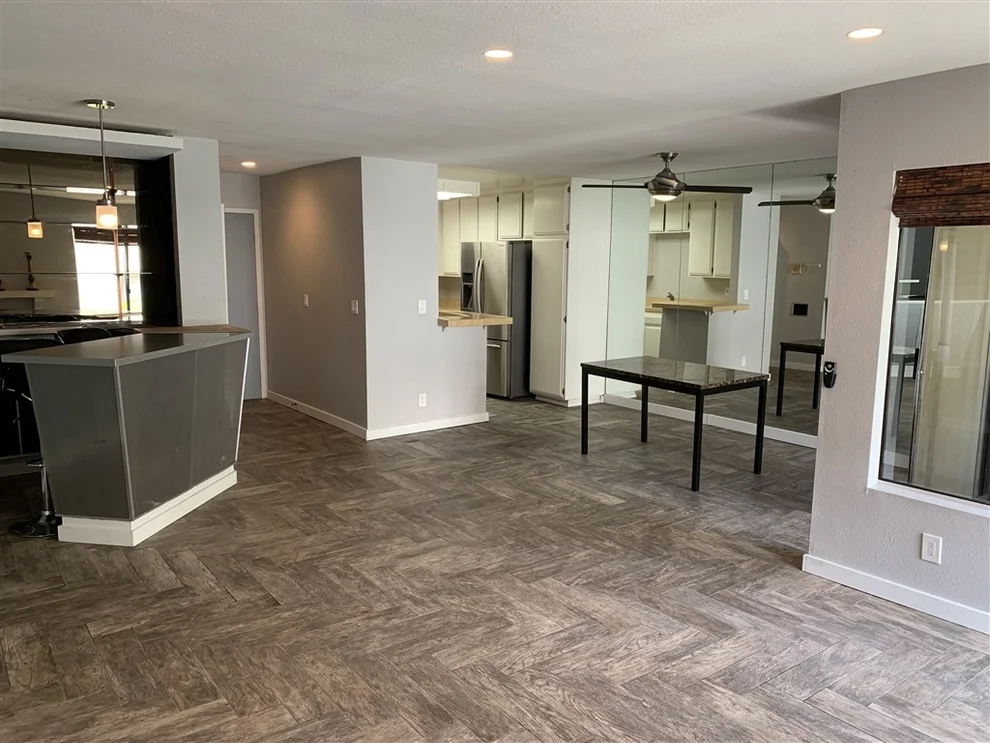 Unit for sale at 6717 Friars Rd, San Diego, CA 92108