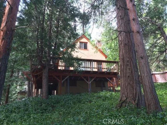 Unit for sale at 29059 Cedar Terrace, Cedar Glen, CA 92321