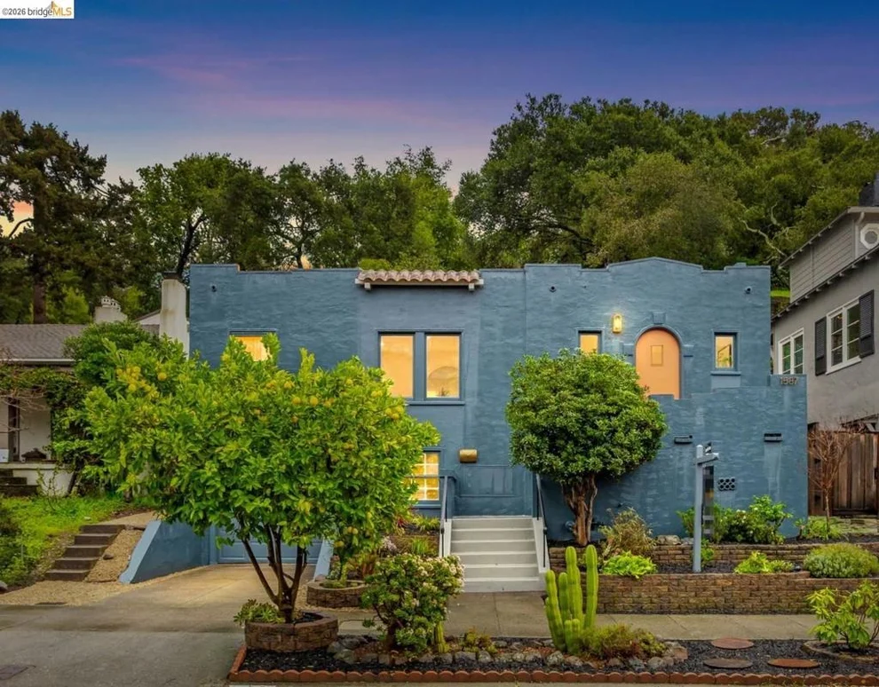 Unit for sale at 1587 Trestle Glen Rd., Oakland, CA 94610