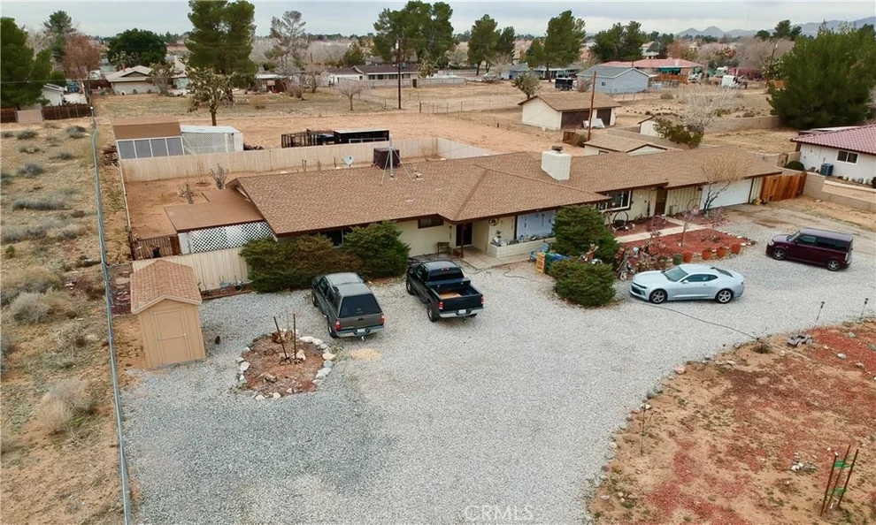 Unit for sale at 13822 Hopi Road, Apple Valley, CA 92307