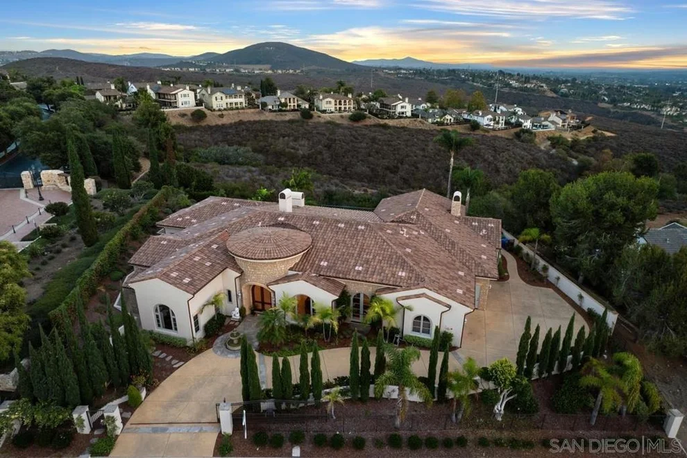 Unit for sale at 7020 El Fuerte St, Carlsbad, CA 92009