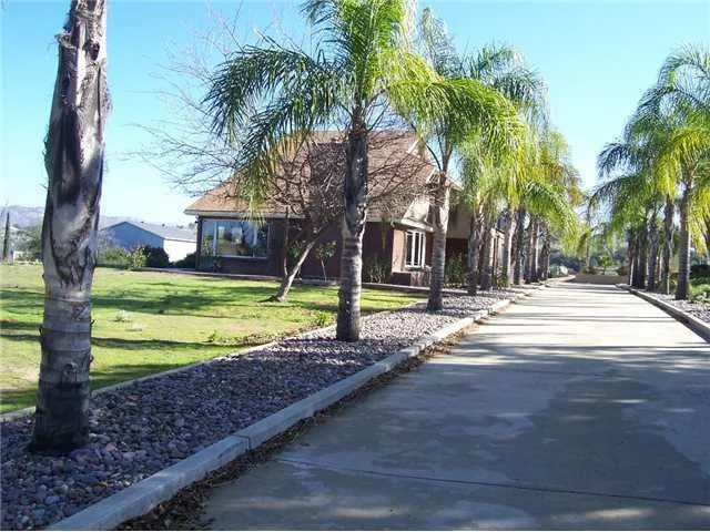 Unit for sale at 672 Philton Drive, Ramona, CA 92065