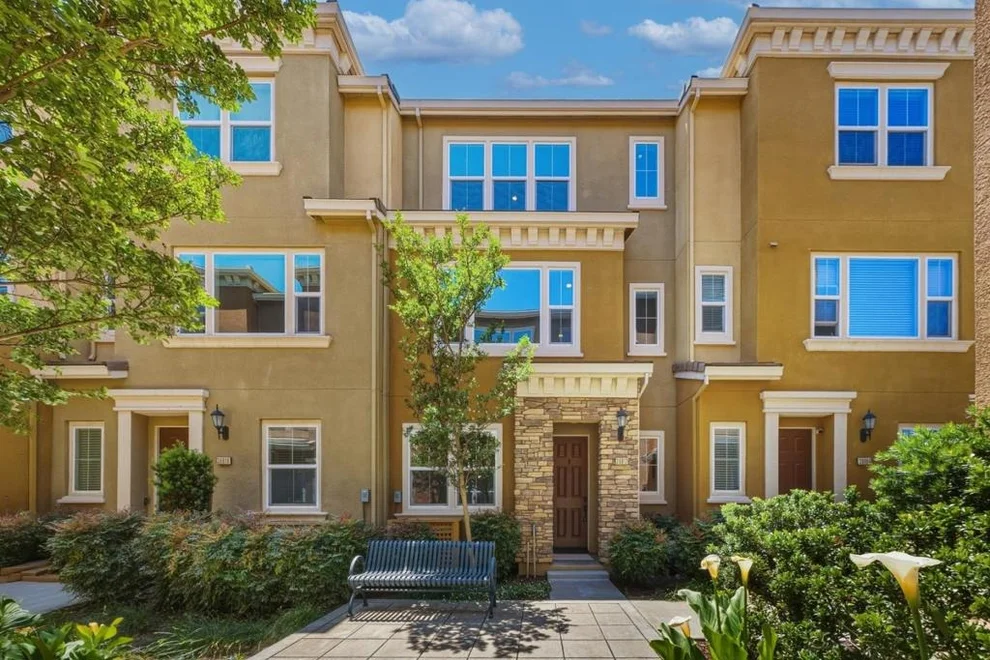 Unit for sale at 38912 Spicebush Place, Newark, CA 94560