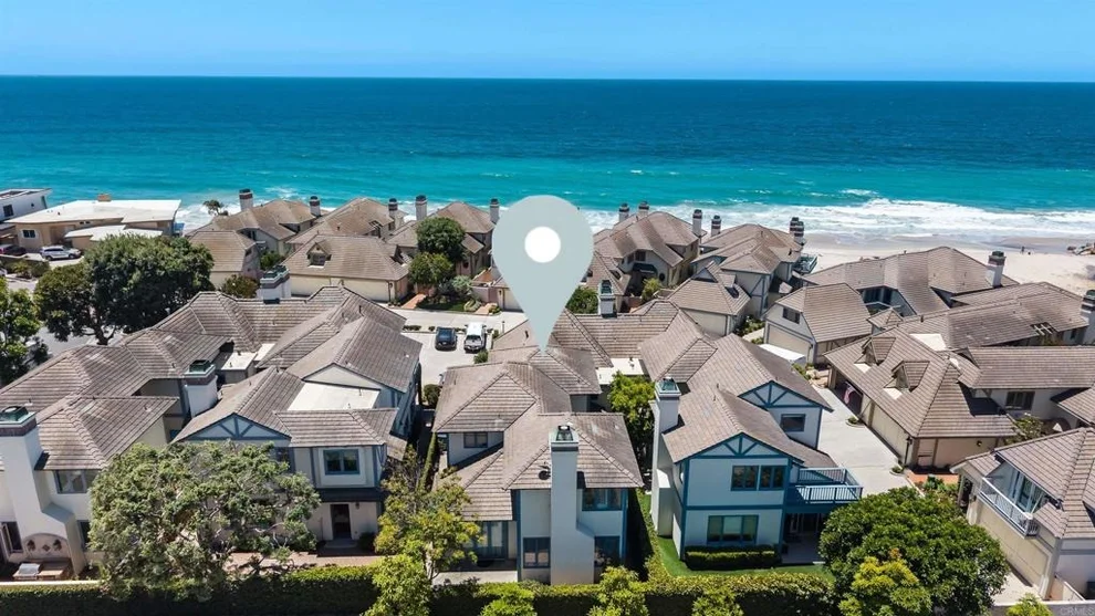 Unit for sale at 2340 Rue Des Chateaux, Carlsbad, CA 92008