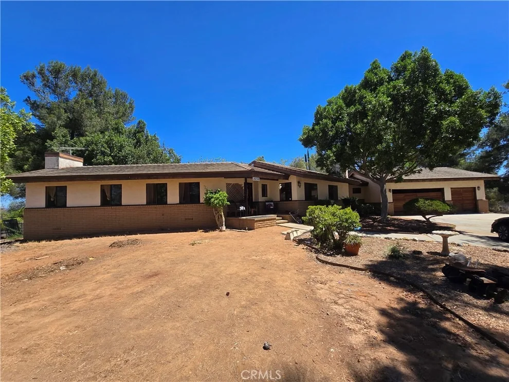 Unit for sale at 14150 Kelowna Lane, Valley Center, CA 92082