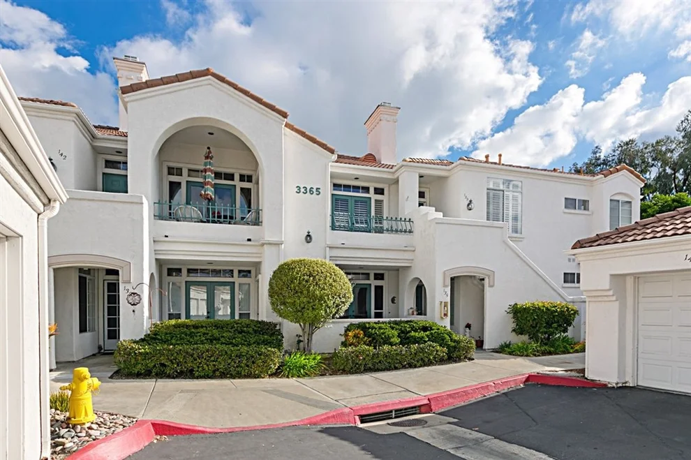 Unit for sale at 3365 Genoa Way, Oceanside, CA 92056