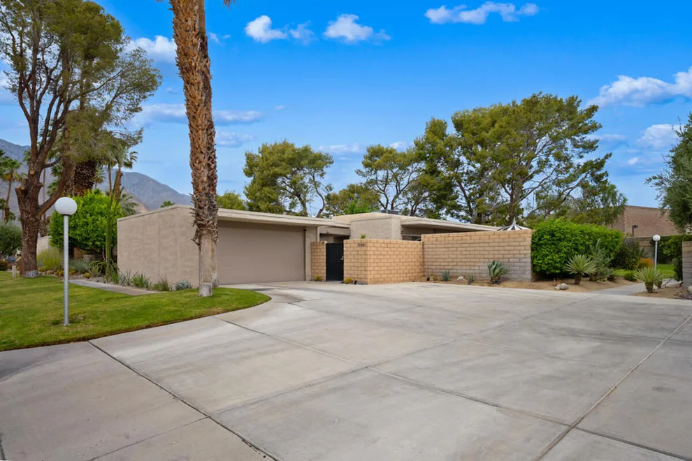 Unit for sale at 1988 E Sandalwood Drive, Palm Springs, CA 92262