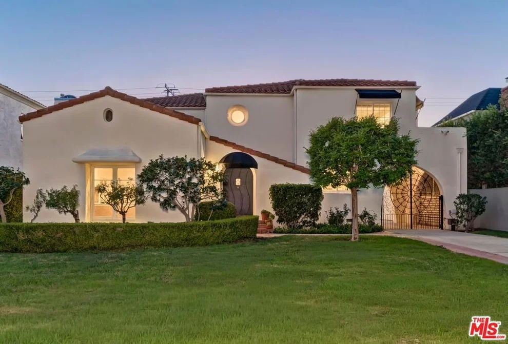 Unit for sale at 219 S McCarty Drive, Beverly Hills, CA 90212