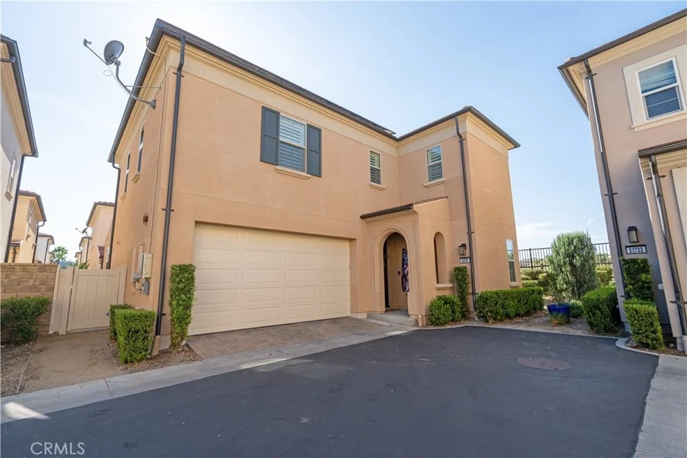 Unit for sale at 21737 Propello, Saugus, CA 91350