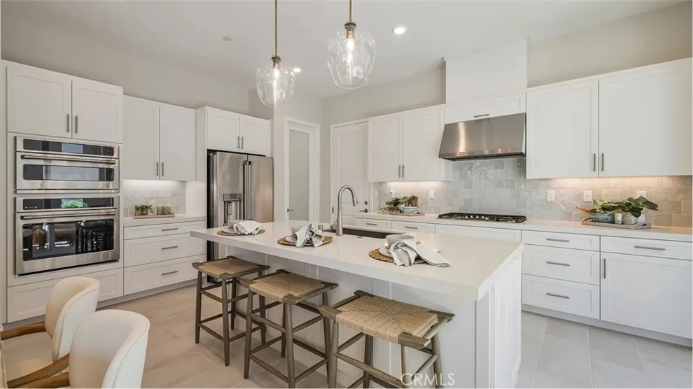 Unit for sale at 27309 Black Walnut Place, Valencia, CA 91381