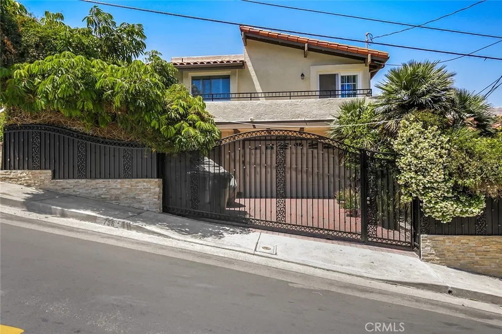 Unit for sale at 758 W 22nd Street, San Pedro, CA 90731