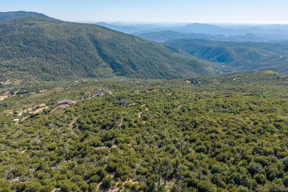Unit for sale at 35929 N Peak Way, Julian, CA 92036