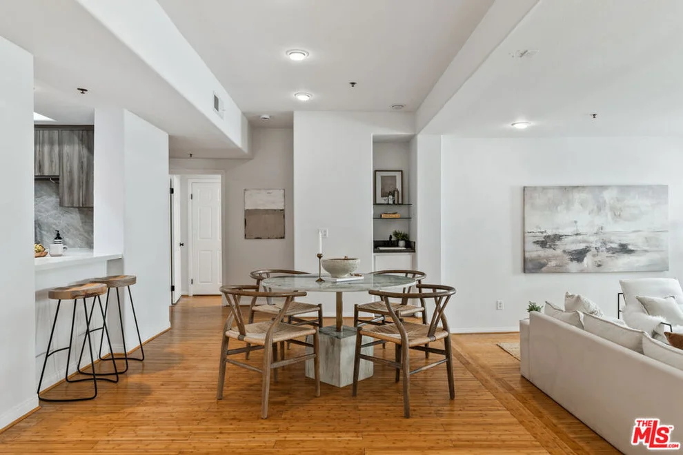 Unit for sale at 12011 Goshen Avenue, Los Angeles, CA 90049