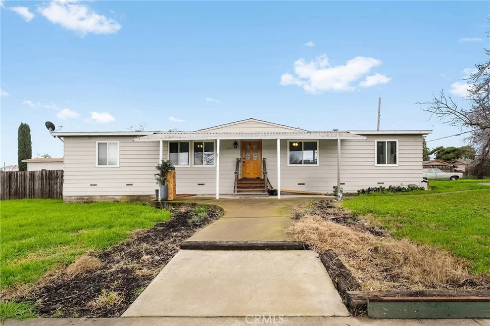 Unit for sale at 451 4th Street, Hamilton City, CA 95951