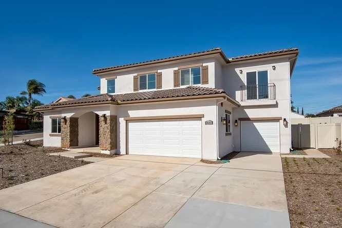 Unit for sale at 1650 S Redwood, Escondido, CA 92025