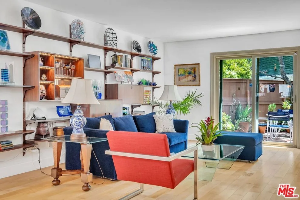 Unit for sale at 11260 Overland Avenue, Culver City, CA 90230