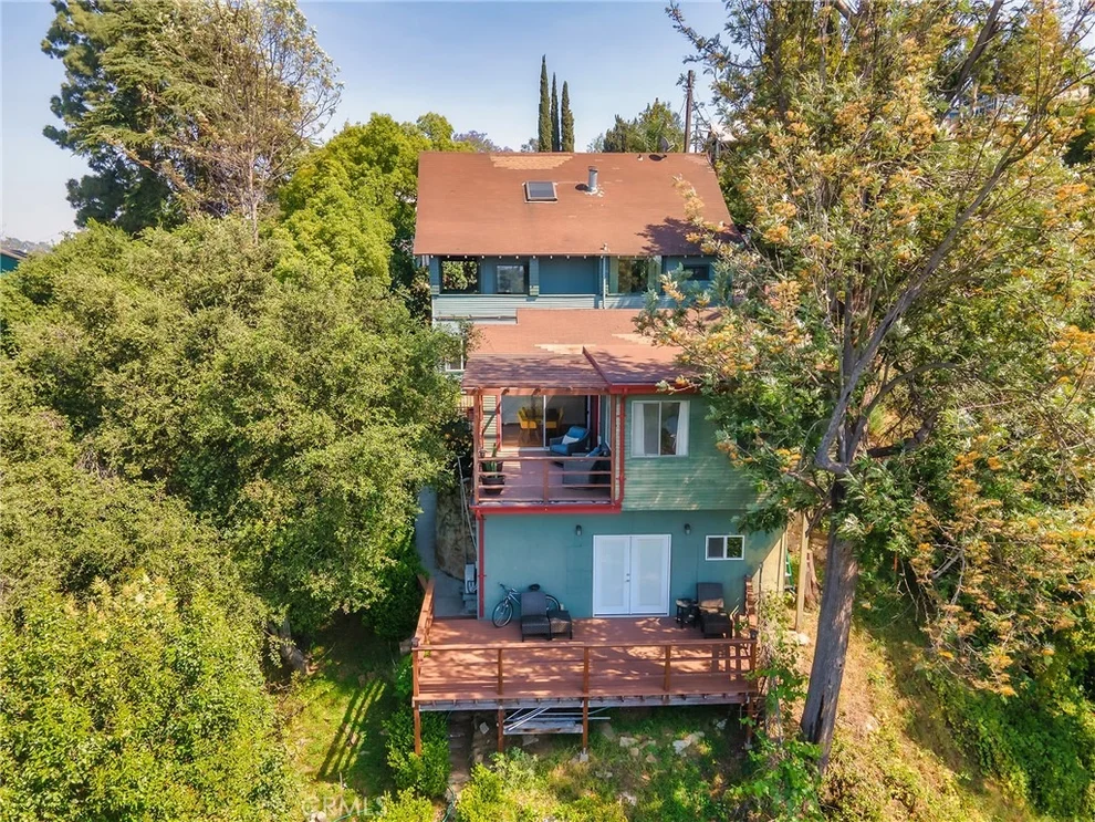 Unit for sale at 1825 Altivo Way, Echo Park, CA 90026