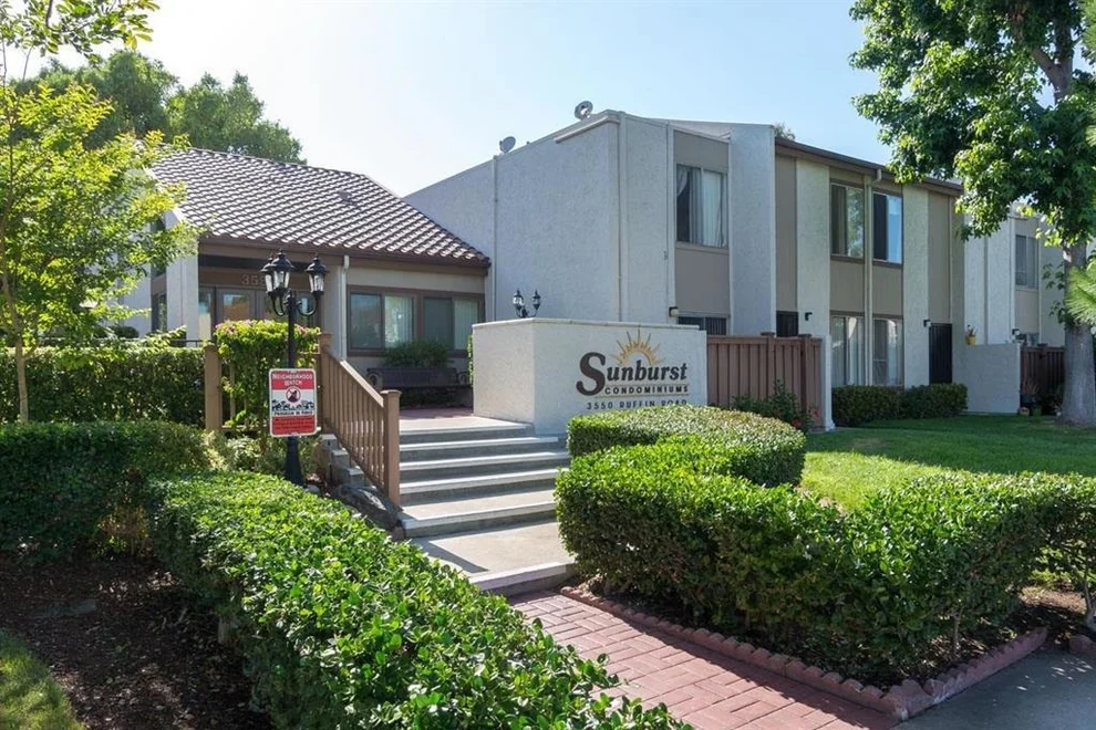 Unit for sale at 3550 Ruffin, San Diego, CA 92123