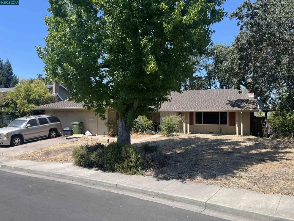 Unit for sale at 3044 Bowling Green Dr, Walnut Creek, CA 94598