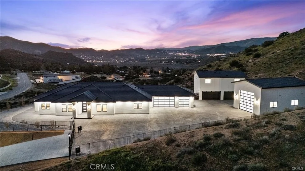 Unit for sale at 2227 Avenue Y8 Court, Acton, CA 93510