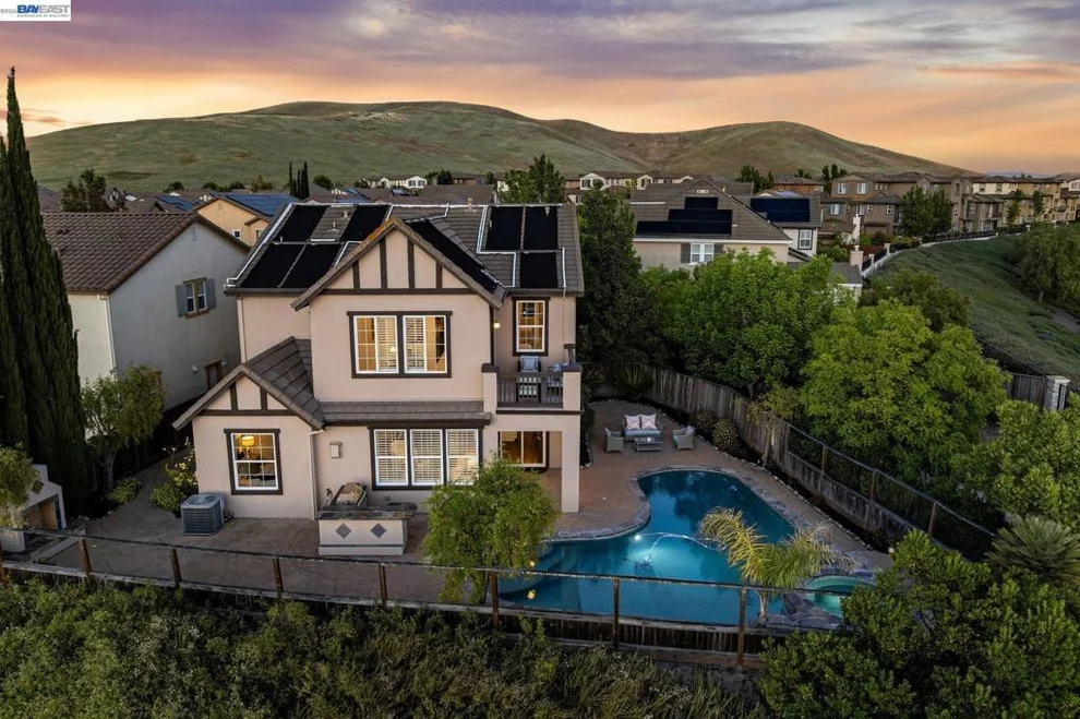 Unit for sale at 122 Paddington Ct, San Ramon, CA 94582