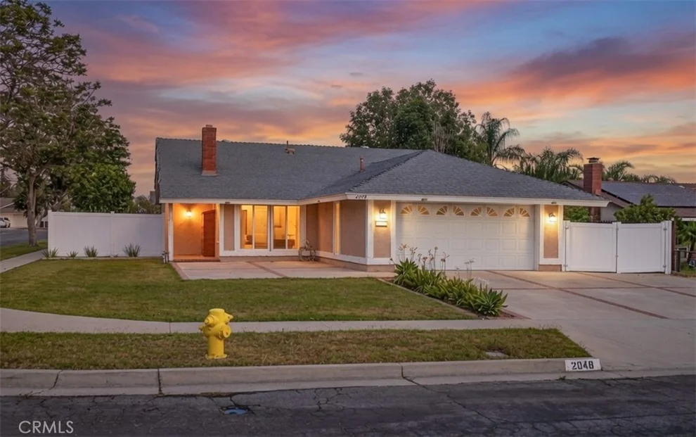 Unit for sale at 2048 Cordoza Street, Corona, CA 92882