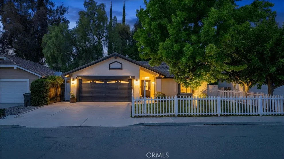 Unit for sale at 39771 Old Carriage, Murrieta, CA 92563