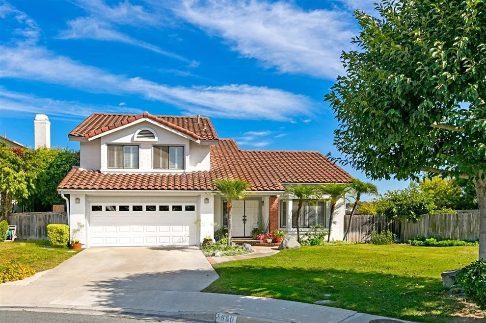 Unit for sale at 1680 Cottage Glen Ct, Encinitas, CA 92024